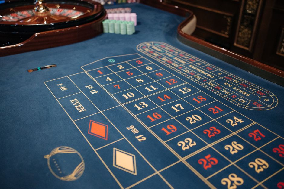 Gambling Laws in Botswana: Licensing, Online Betting and Player Rules