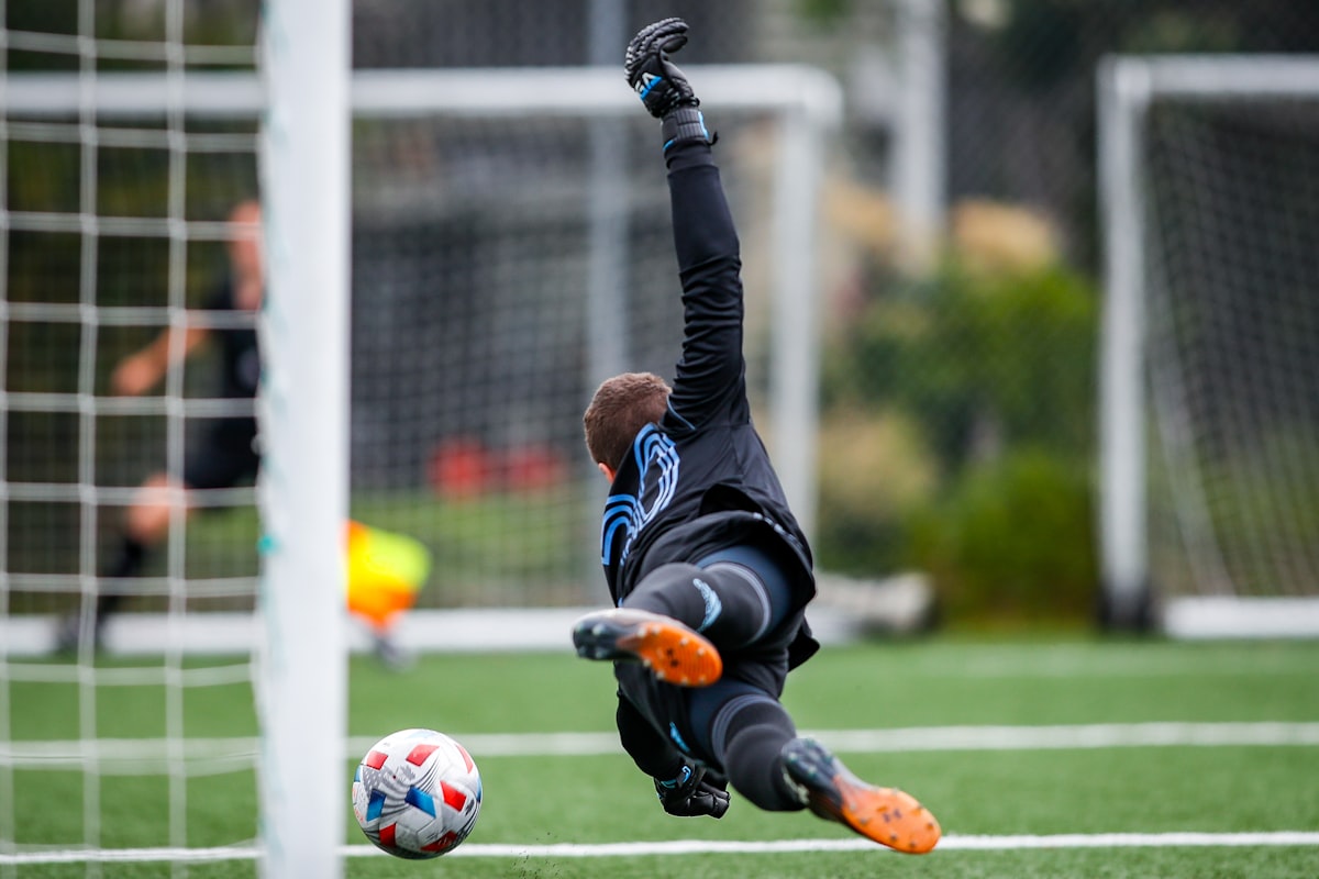 What Is a Wing Back in Soccer? Position, Role and Tactics
